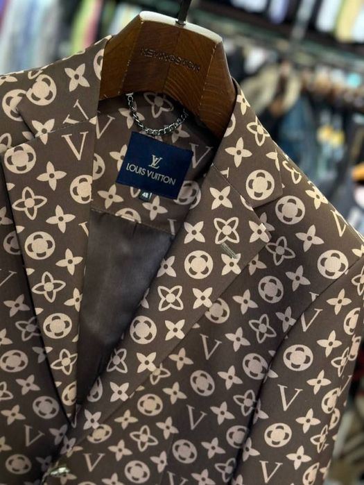 Мъжки сака / панталони различни модели