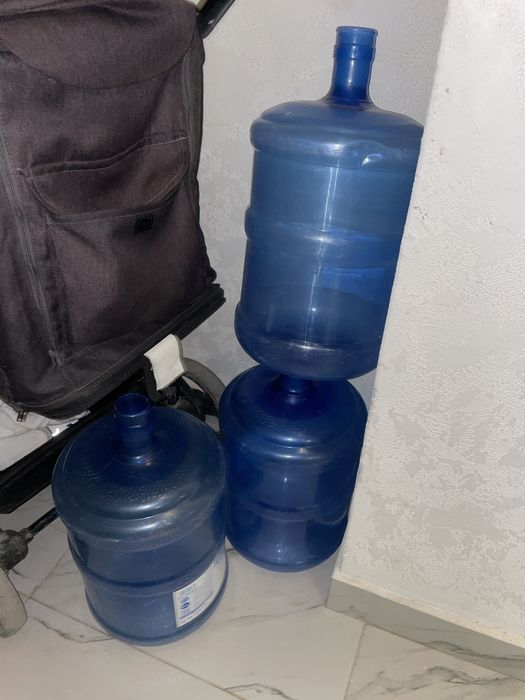 Продам 19 л бутыли