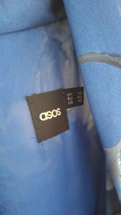 Женственное платье от Asos