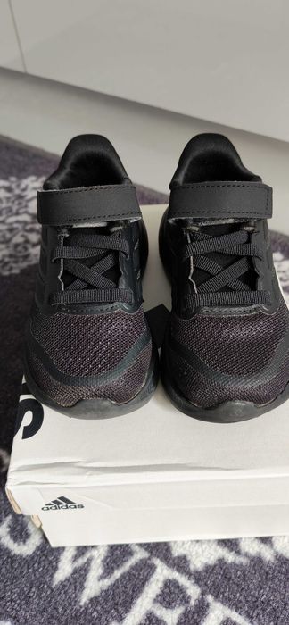 Детски маратонки Adidas Runfalcon 5, номер 23.5
