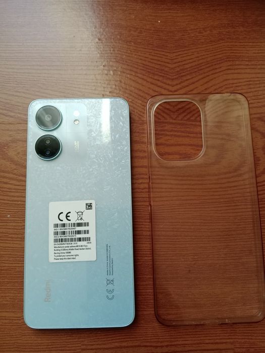 Продам телефон срочно