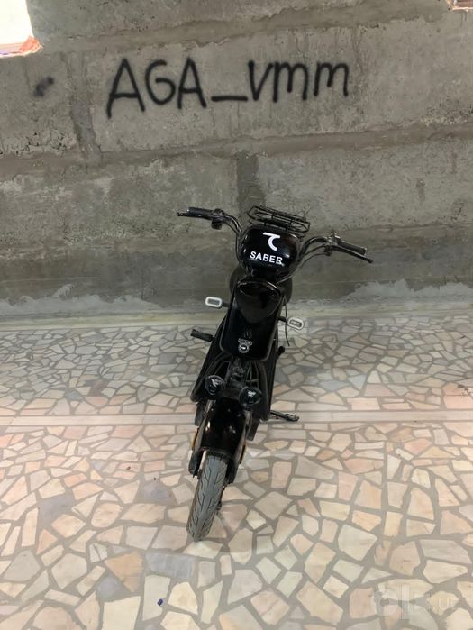 Moto sotiladi skuter Elektro velo