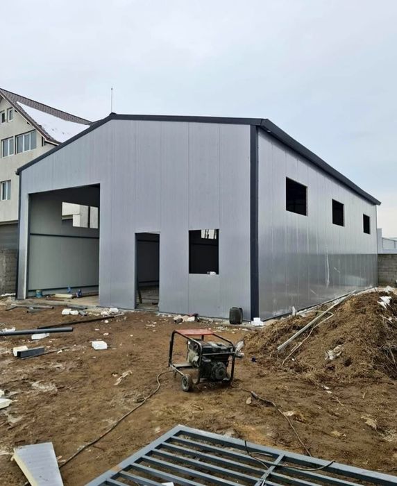 Vindem  hale  metalicie 14 lungime 6 deschidere 4 la strasna