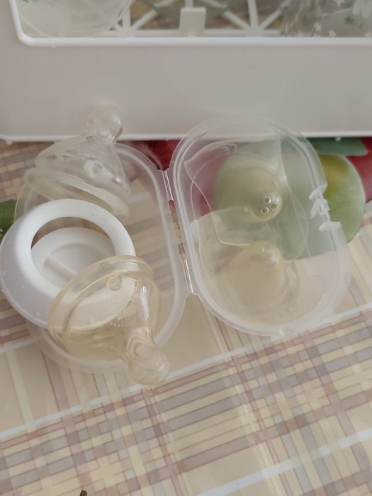 Nuk Стъклени бебешки шишета