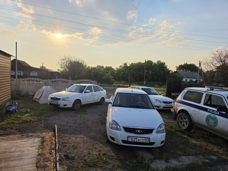 Продам приору 2, комплектация базовая