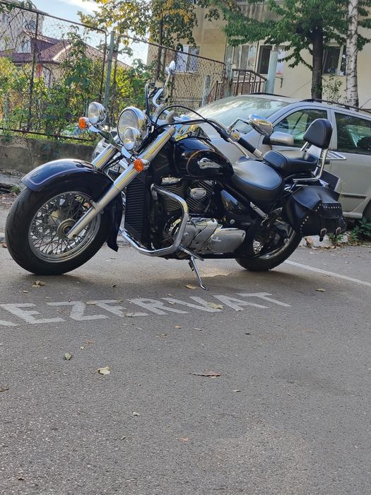 Suzuki Intruder VL800