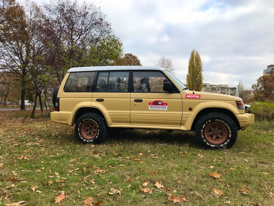 Mitsubishi Pajero Autoutilitara