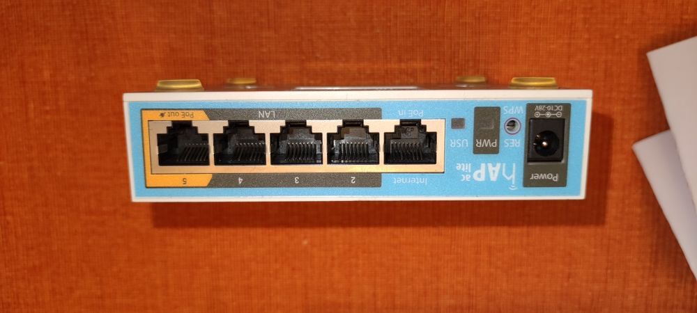 Mikrotik RB952Ui-5ac2nD hAP ac lite