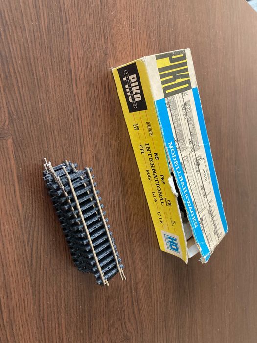 Влакчета PIKO мащаб H0 1:87