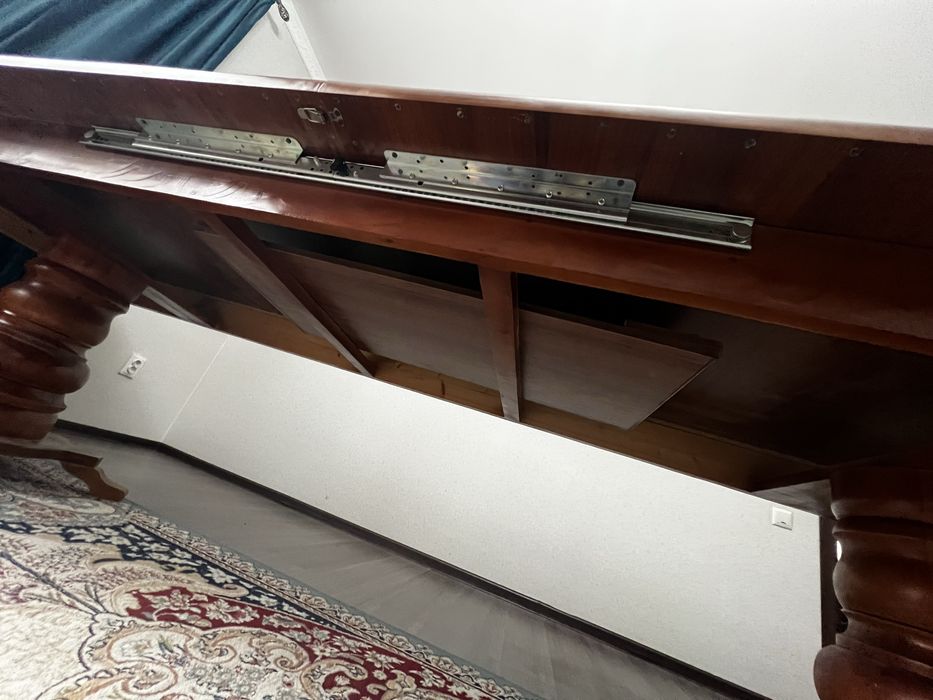 Стол 4,5 метра для гостиной