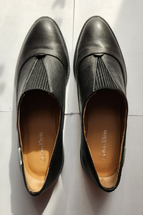 Papuci Calvin Klein cu urme de uzura in interior