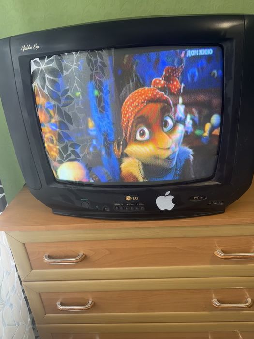 Продам телевизор