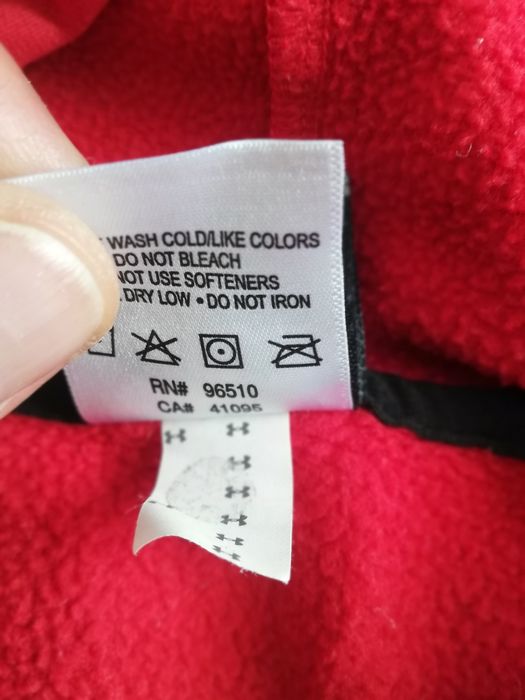 Оригинален суичър Under Armour размер XL