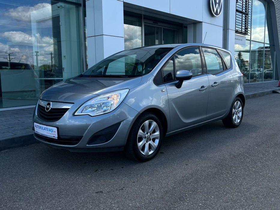 Opel Meriva Clima pe 2 zone, Pilot automat, Computer bord, Volan piele