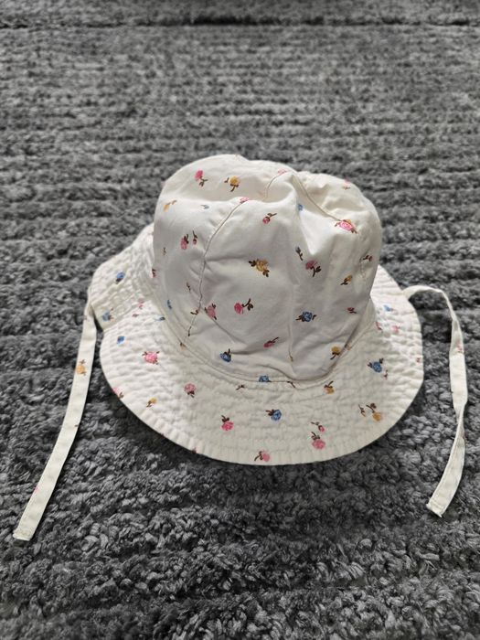 Hello Kitty - Детски шапки