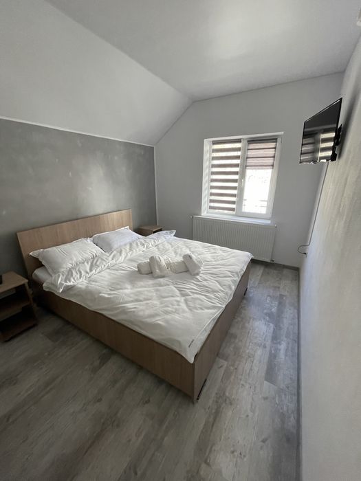 Vând  Pensiune in stațiunea Ranca Transalpina