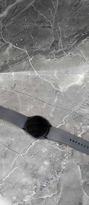 Смарт-часы Samsung Galaxy Watch 4 (лот 7791 г.Щучинск Едомского 36/2)