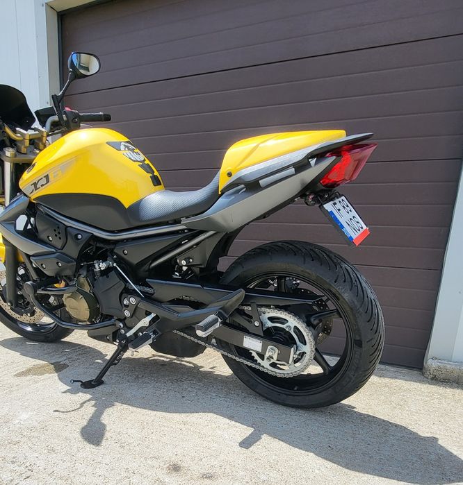 Vând Yamaha Xj6-N
