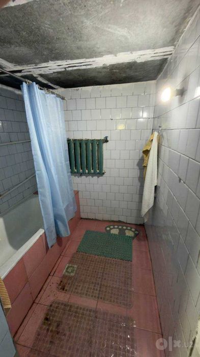 Archa Kochadan Hovli Sotiladi