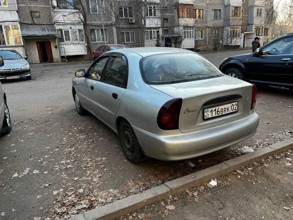 Продам ЗАЗ 2013 года