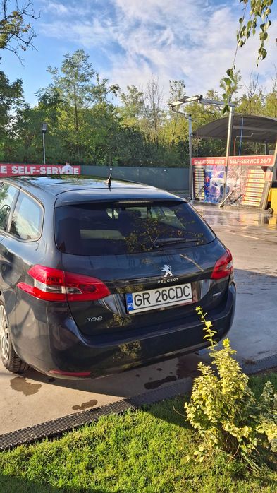 Peugeot 308 2016