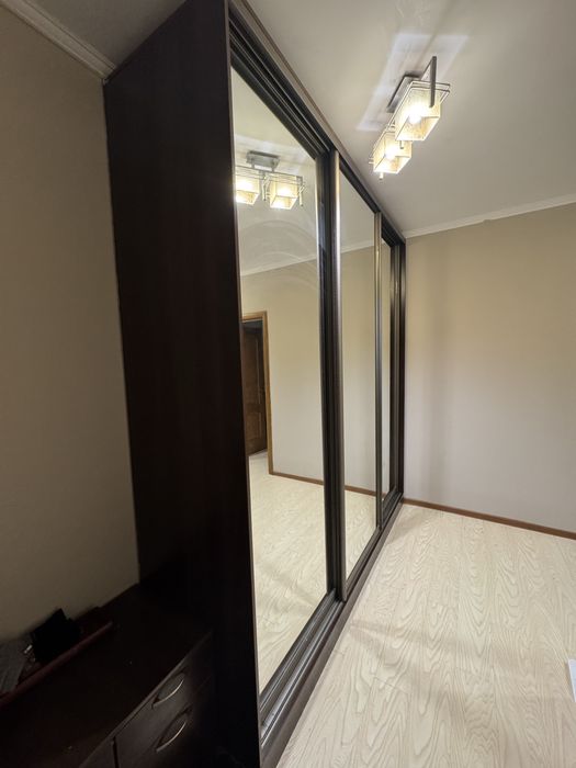 Продается шкаф в отличном состоянии