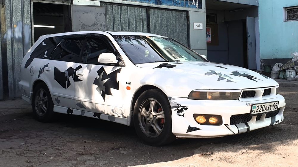 Продам Легнум Митсубиси