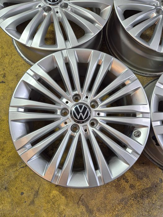 4 Jante Aliaj 5x112 17'' OE VW Golf Passat Caddy Touran Sharan Tiguan T-Roc / Skoda Superb Octavia Kodiaq Karoq 2025