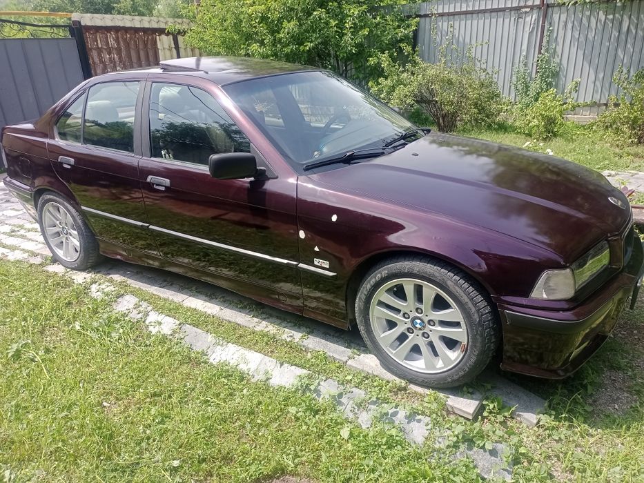 Продам машину bmv e36