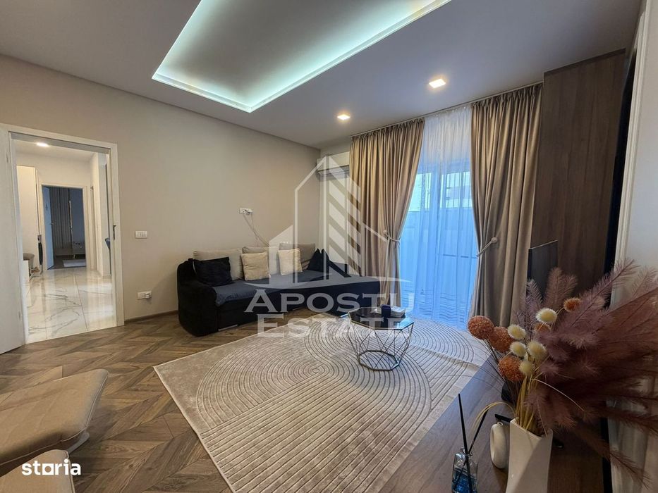 Sad , 3 camere,  2 bai, de vanzare, Dumbravita