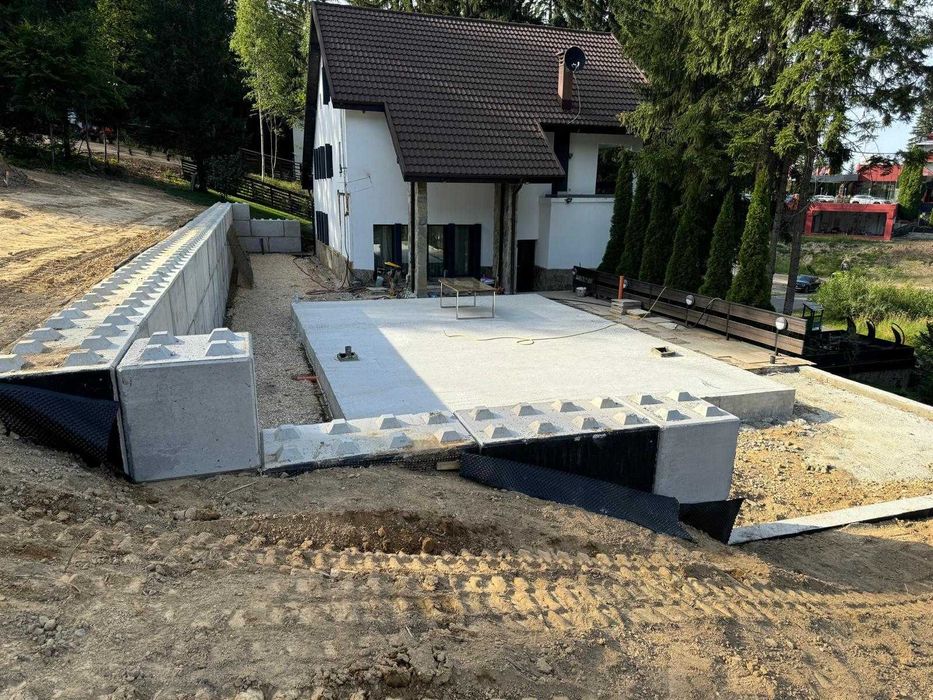 Bloc Scara , Banca si Blocuri din beton - pt constructii