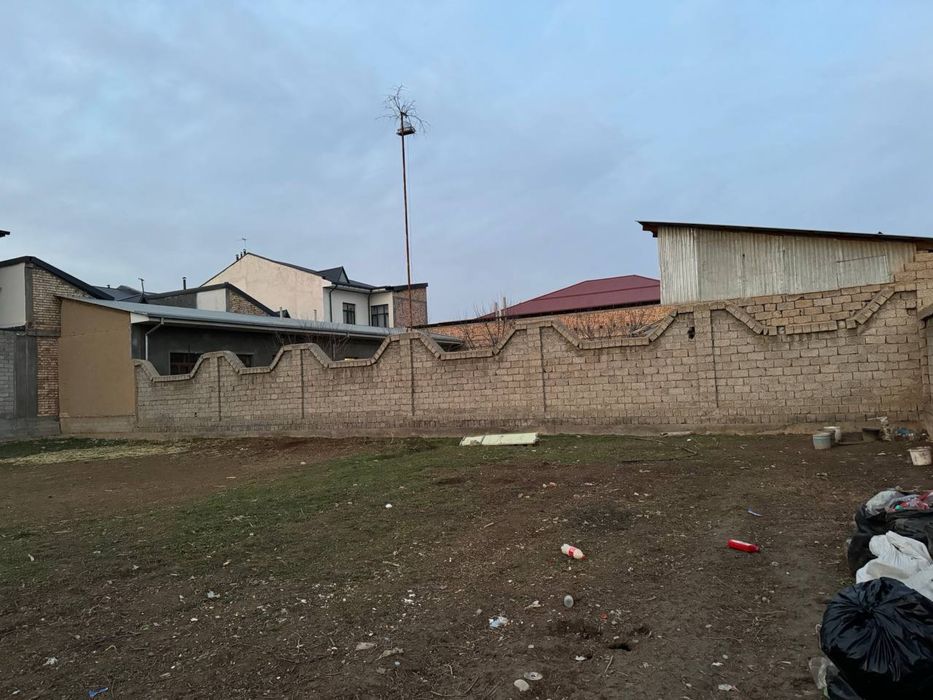 Yer sotiladi Yolli yuzida !!!