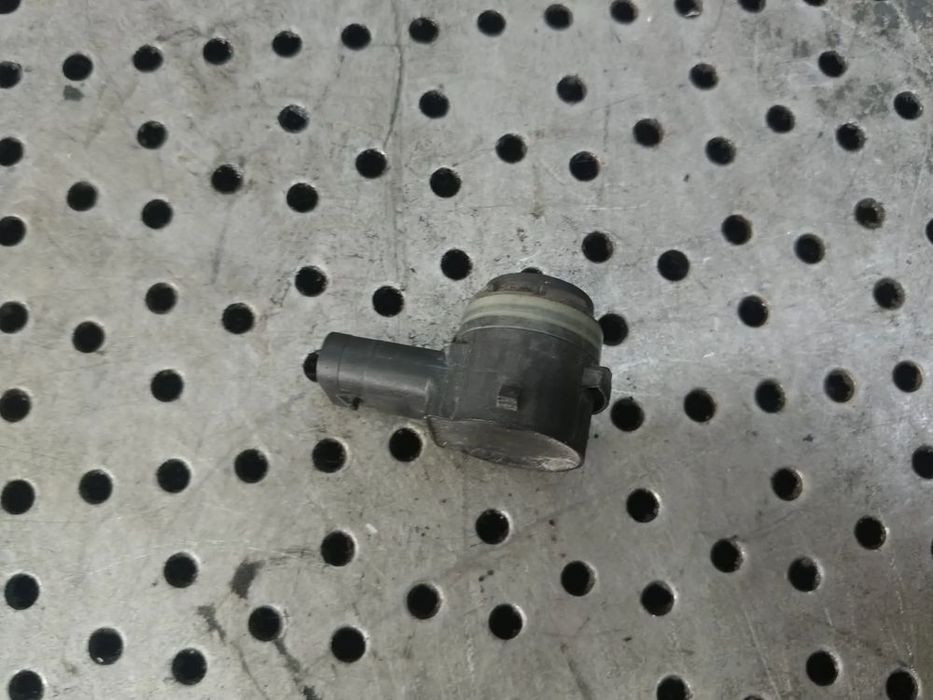senzor parcare grila bara fata  audi a4 b9 8w 5q0919275b  e119966