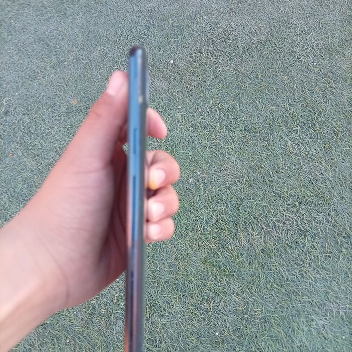 Телефон Samsung a40 64gb