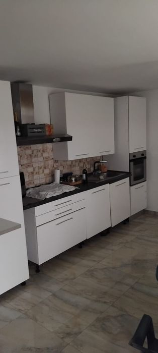 Casă de vânzare