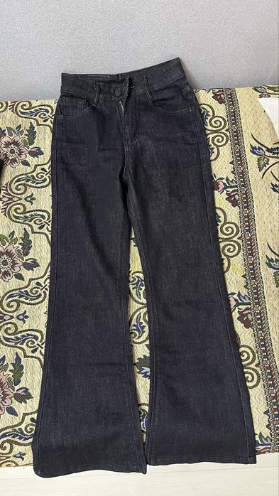 Джинсы размер s, рост девушки 158