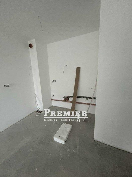 Продава се Двустаен апартамент в Поморие - 60 кв.м за 764 €/кв.м - Снимка #2