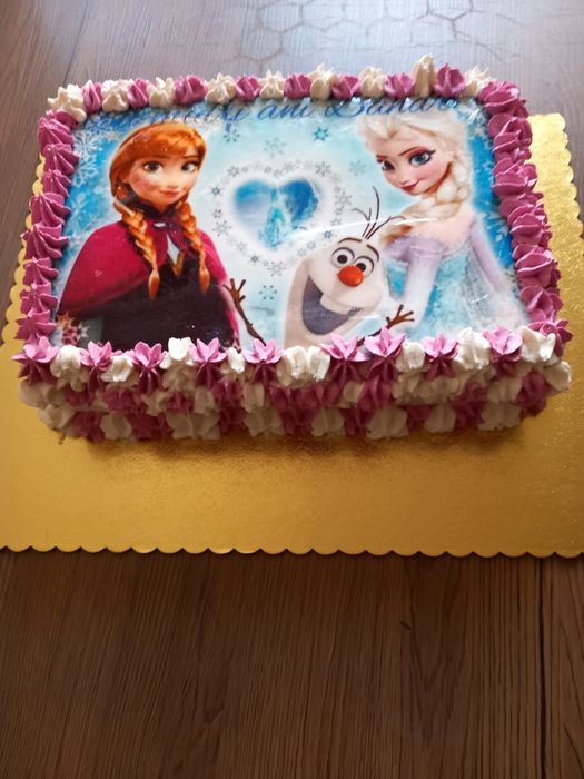 Torturi aniversare tematice Disney