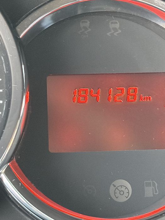 DACIA Sandero 2015 — imagine 4