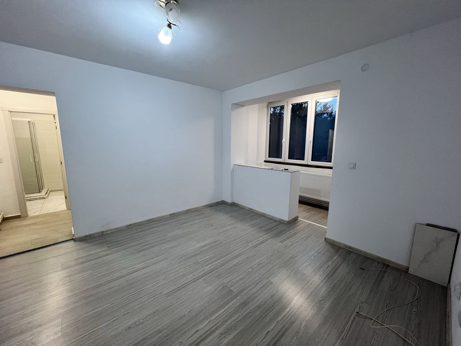 Vand apartament