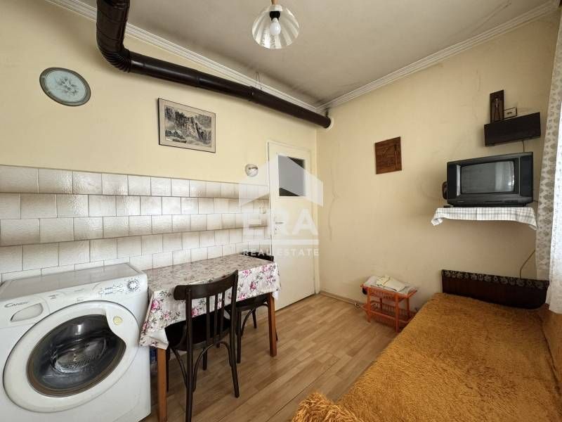 Продава се Едностаен апартамент в Силистра, Център - 38 кв.м за 1040 €/кв.м - Снимка #5