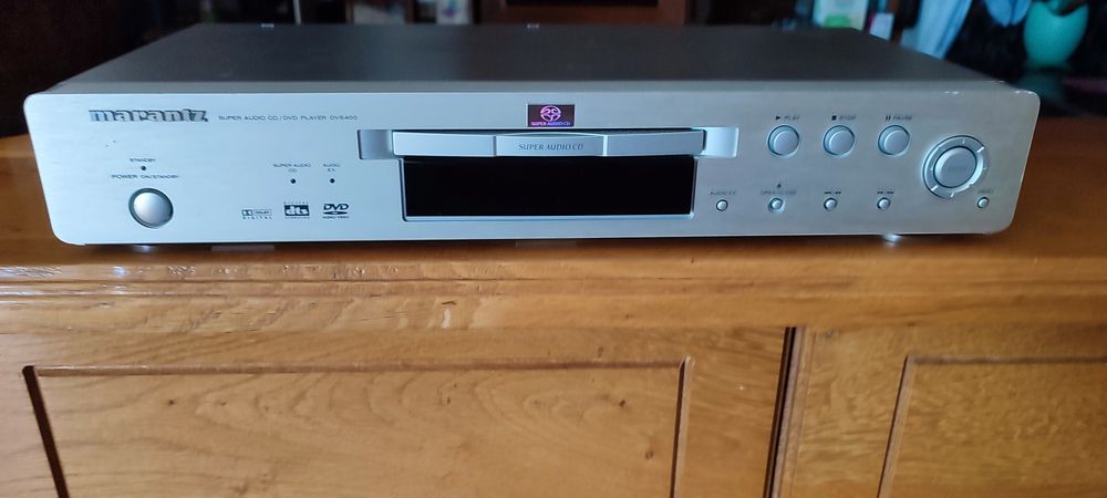 DVD MARANTZ model DV6400