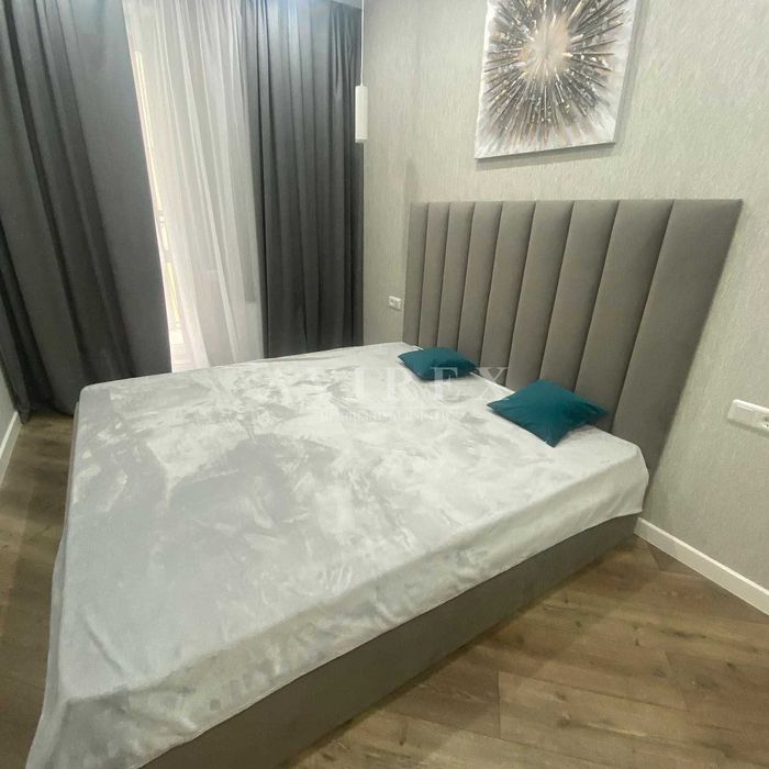 Дава се под наем Двустаен апартамент в Пловдив, Христо Смирненски - 70 кв.м за 331.5 € - Снимка #4