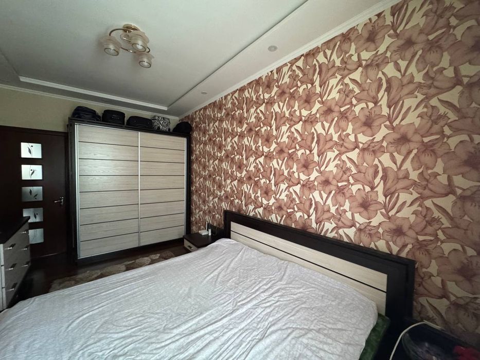 Паркентский 2/4/9 вторичка 60м²