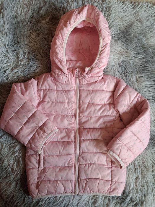 Куртка на девочку 4-5 лет