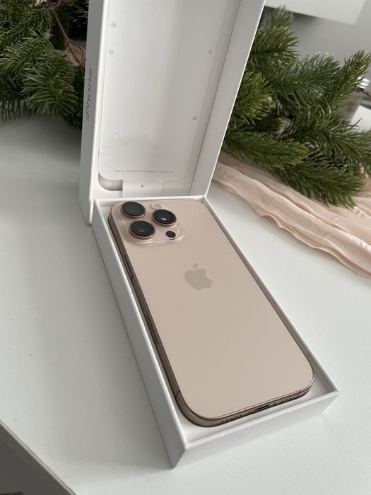 iPhone 16 PRO natural titanium Garantie