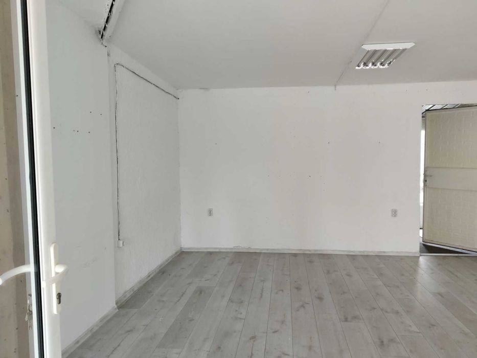 Дава се под наем Магазин в Несебър - 35 кв.м за 3570 € - Снимка #3