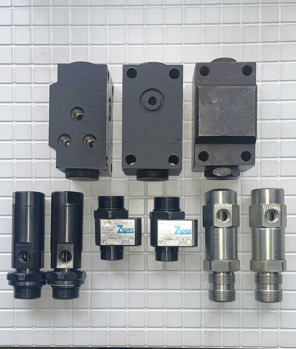 Запчасти на Автокран