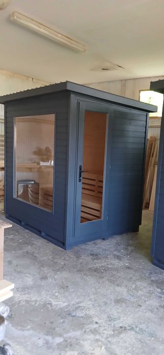 Sauna exterior izolat