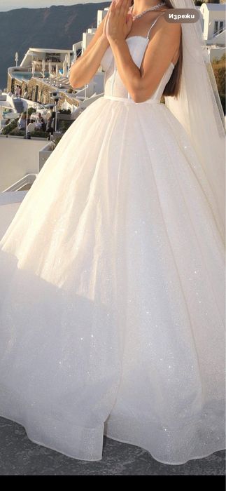 Дизайнерска булченска рокля по поръчка